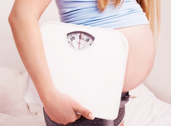 Mẹ bầu tăng bao nhiêu cân là phù hợp trong cả thai kỳ?